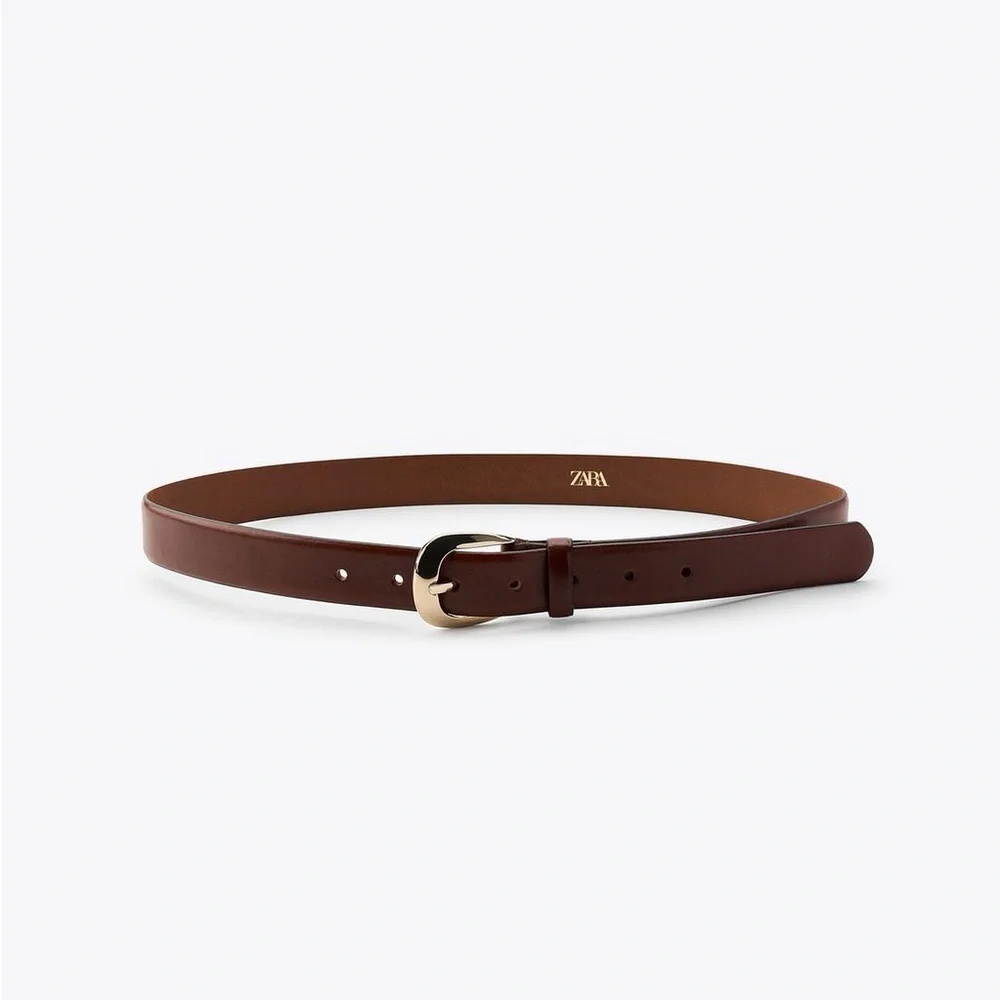 NWOT Zara Brown Leather Belt with an Oval Buckle. Size 32.